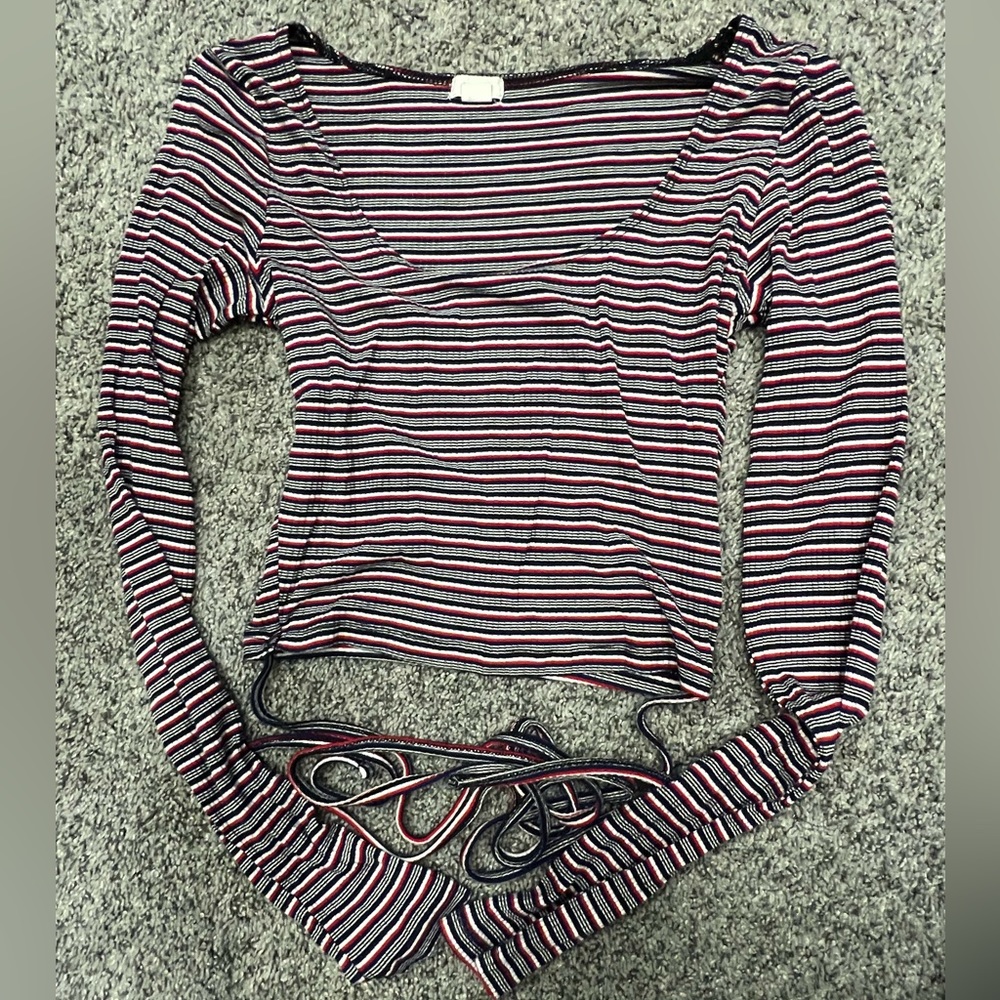 Long sleeve crop top